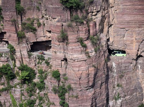 Tunel Guoliang u Kini - 1