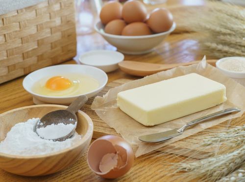 Bolje rezultate postići ćete ako za kolače koristite jaja i maslac sa sobne temperature