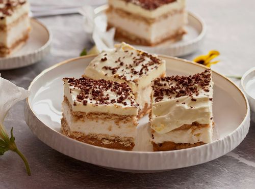 Kolač s keksima i kremom od vanilije