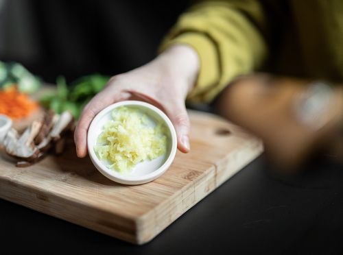 Naribani đumbir daje pikantan okus ramenu