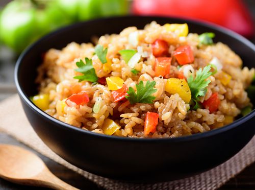 Pržena riža je omiljeno jelo azijske kuhinje