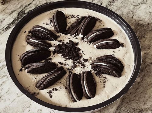 Viralni recept za cheesecake od grčkog jogurta i keksa