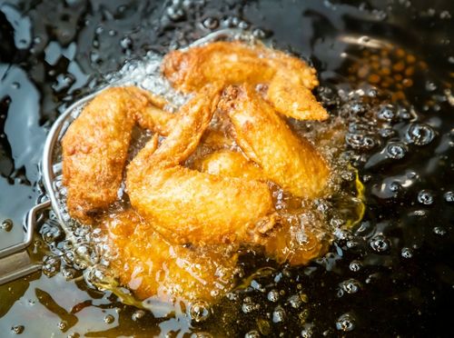 Hrana pržena u dubokom ulju ne bi trebala biti pretjerano masna ako se radi na pravi način