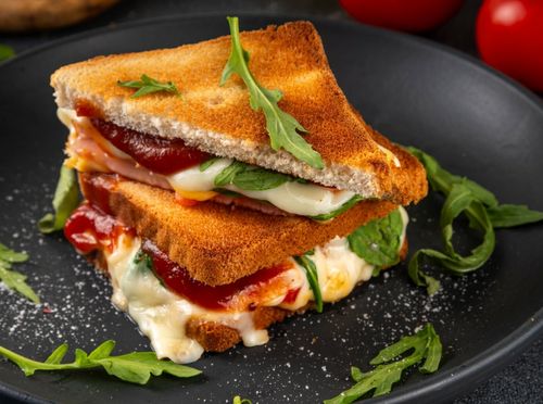Tost s okusom slavonske pizze