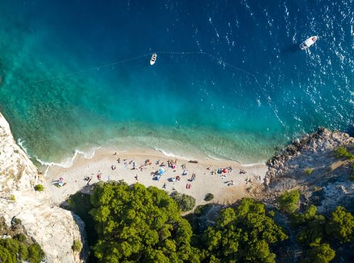 Plaža Nugal kod Makarske