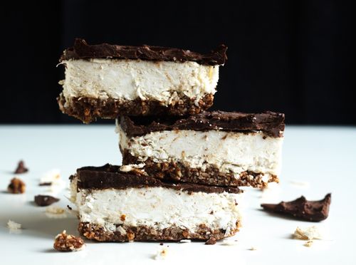 Ledeni sendvič od Oreo keksa, čokolade i sladoleda
