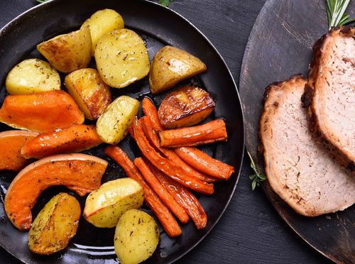 Pečeni svinjski file s povrćem