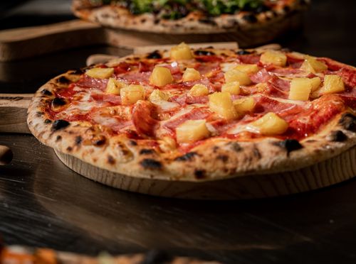 Je li pizza s narančom gora i od havajske pizze s ananasom?
