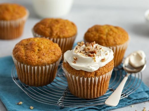 Cupcakes s mrkvom i kremom od sira