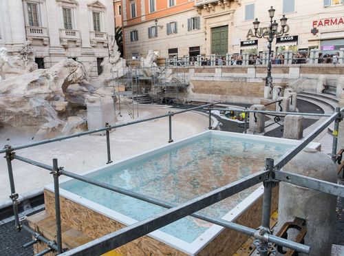 Fontana di Trevi u Rimu, studeni 2024. - 2