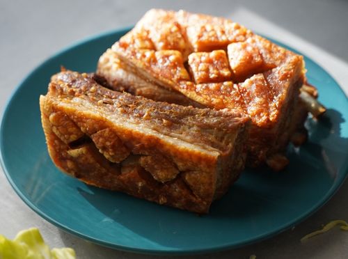 Svinjska rebrica sa zlatnom hrskavom koricom Sandre Pecić - 2