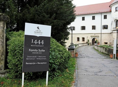 Restoran 1444, Mokrice