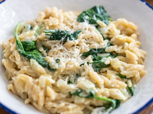 Kremasta orzo tjestenina