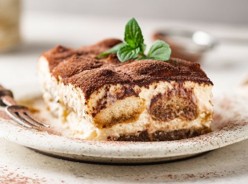 Tiramisu kolač s cheesecake kremom
