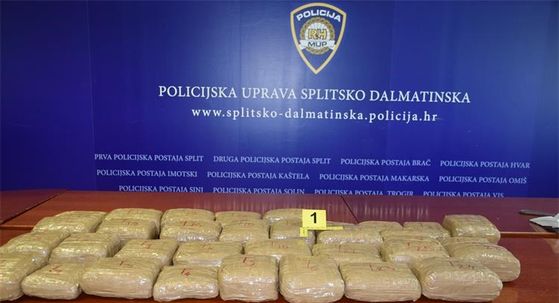Zaplijena marihuane u Kaštelima