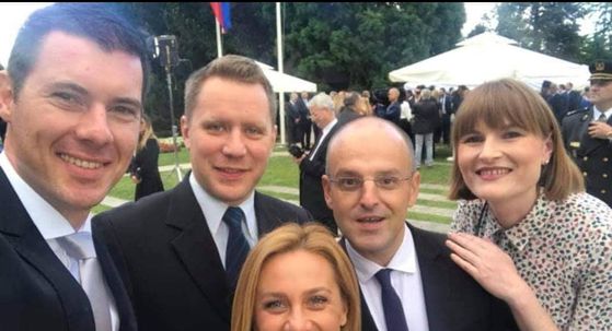 Mislav Bago s kolegama iz redakcije