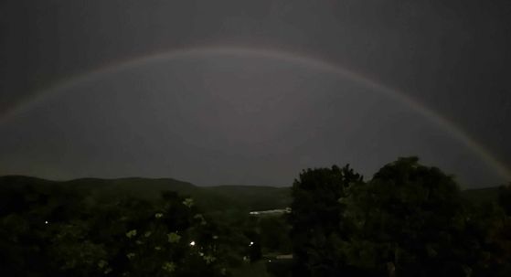Mjesečeva duga iznad Istre