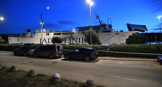 Očevid nesreće u kojoj su smrtno stradala trojica pomoraca Jadrolinije u pristaništu Mali Lošinj - 9
