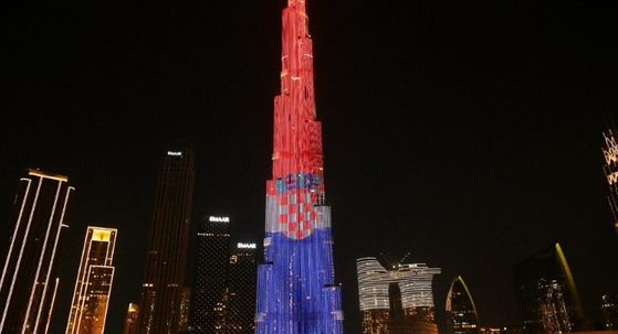 Burj Khalifa zasjao u bojama hrvatske zastave