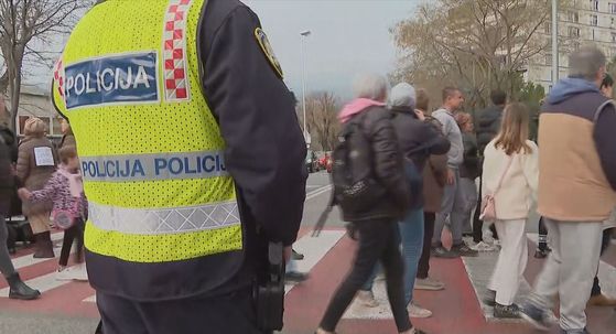 Prosvjedna šetnja građana sa Spinuta - 5