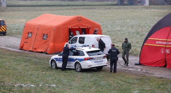 Potraga za djevojčicom na Savi