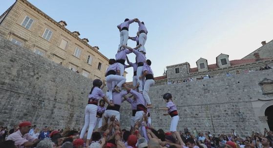Ljudski toranj u Dubrovniku, ilustracija - 2