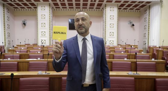 Hrvoje Zekanović ''doveo'' Zorana Milanovića u Sabor - 1