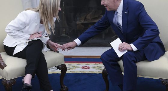 Georgia Meloni i Joe Biden
