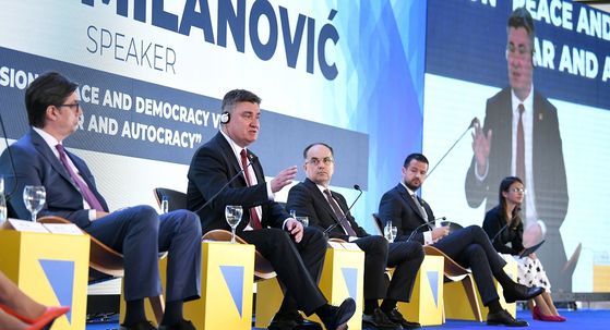 Zoran Milanović na Prespa forumu za dijalog - 1