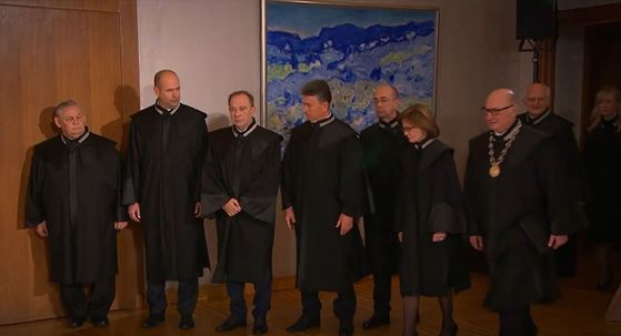 Politički dogovori - 4
