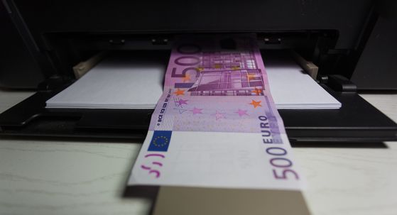 Dvojac u Zagrebu plaćao krivotvorenim novčanicama