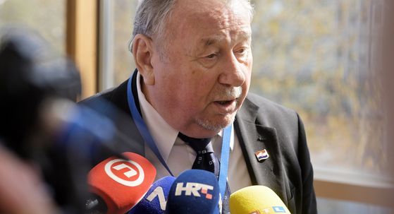 Vladimir Šeks