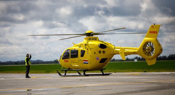 Ministar Beroš u Osijeku predstavio Hitnu helikoptersku medicinsku službu - 8