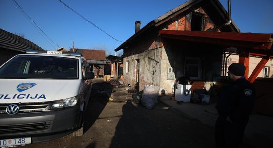 U požaru izgorjelo troje djece - 6