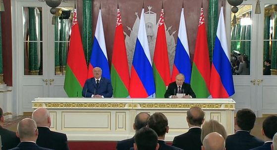 Aleksandar Lukašenko i Vladimir Putin