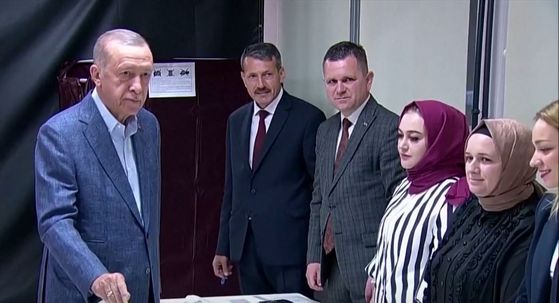 Zatvorena birališta u Turskoj - 2