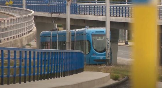 Mrtvo tijelo u tramvaju - 1