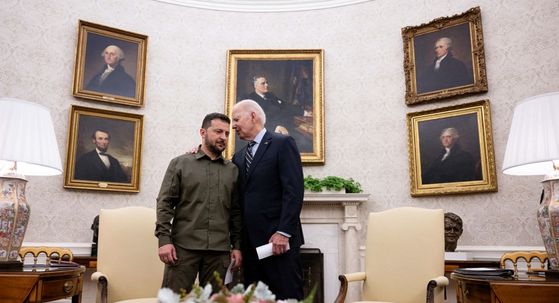 Joe Biden i Vladimir Zelenski