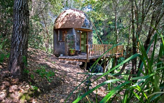 Kućica u obliku gljive u Kaliforniji na Airbnb-u - 2