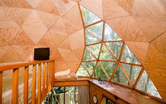 Kućica u obliku gljive u Kaliforniji na Airbnb-u - 4