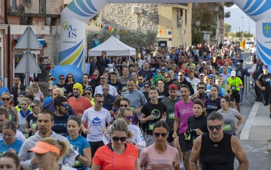 Omiški polumaraton