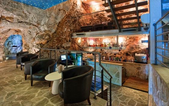 Cave bar More - 1