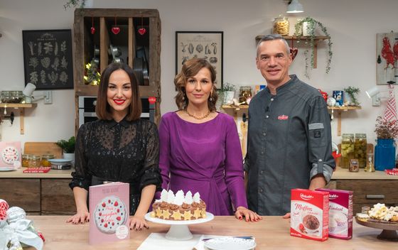 Milana Vlaović: Blagdanska muffin torta - 16