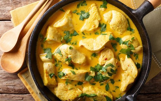 Kurkuma u prahu sastavni je dio curryja