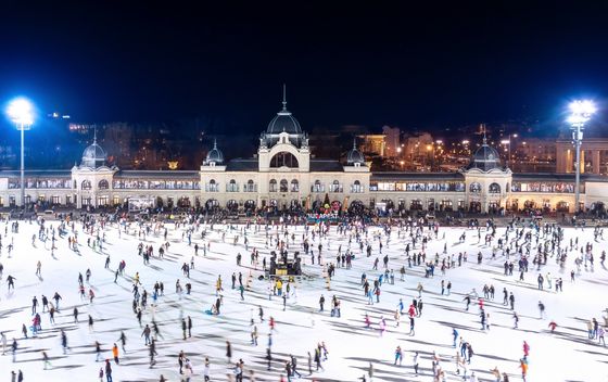 Klizalište City Park Ice Rink u Budimpešti