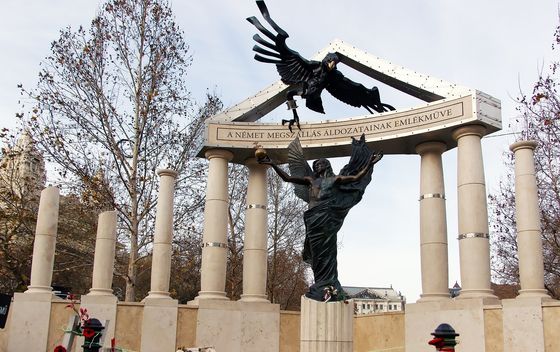 Cipele na obali Dunava - 2