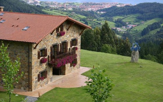 Lurdeia Casa Rural