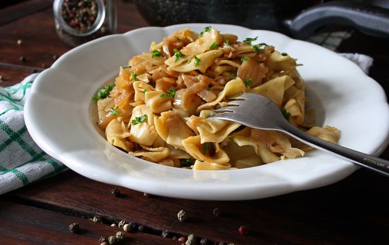 Tjestenina s kupusom/Ilustracija