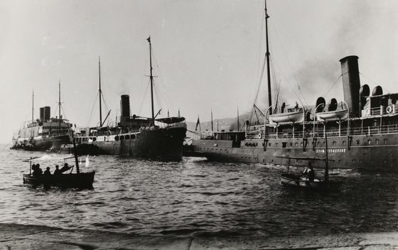 Parobrod Baron Gautsch, Metkovic i Graf Wurmbrand u Trstu 1910. godine