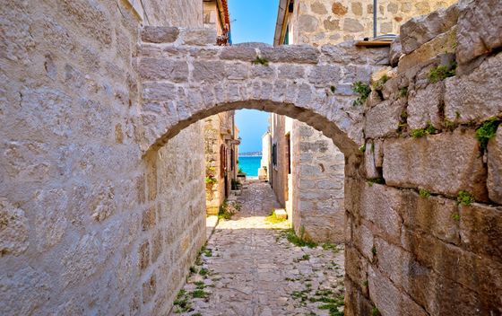 Prvić Šepurine - 12